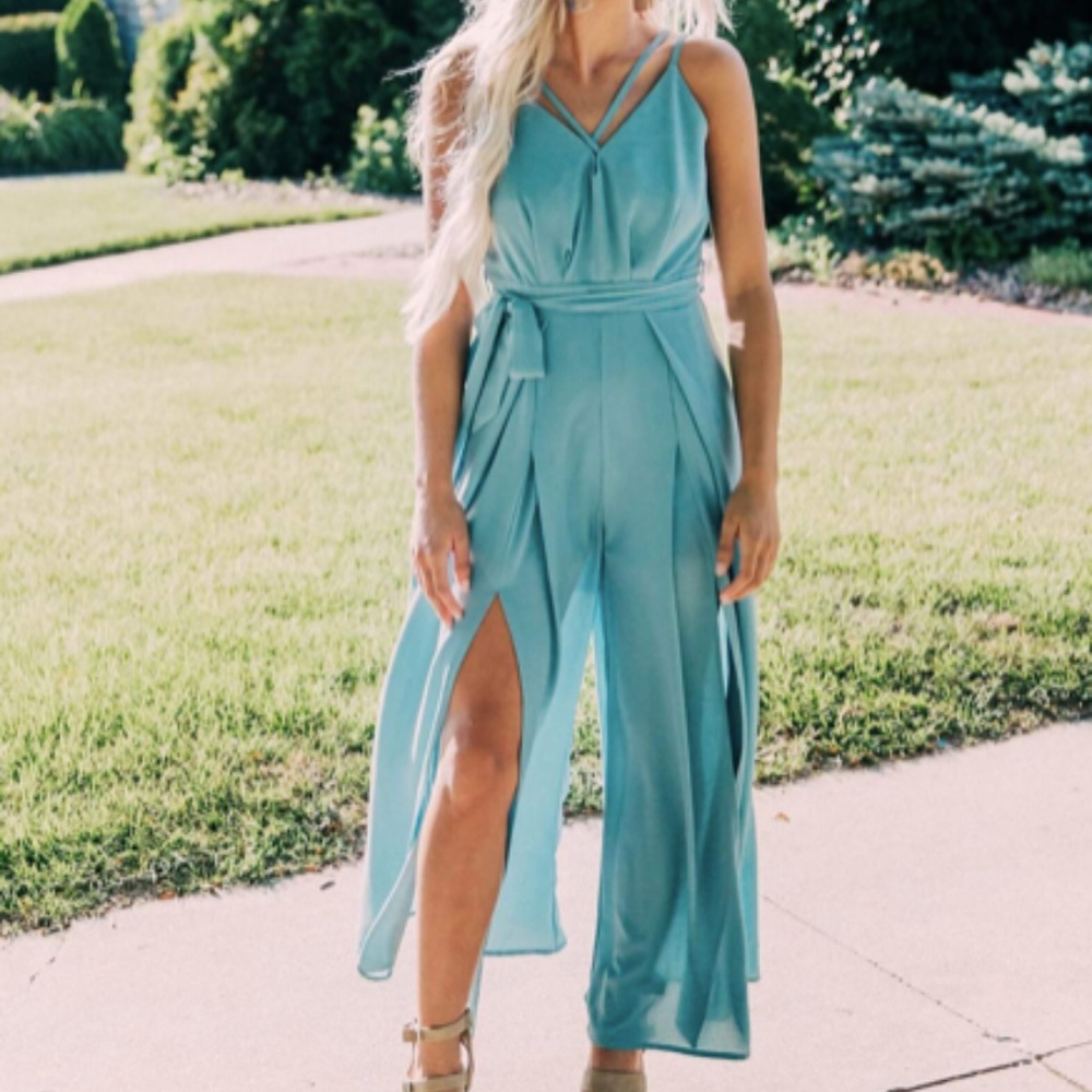 Very J Textured Strappy Wide Leg Jumpsuit